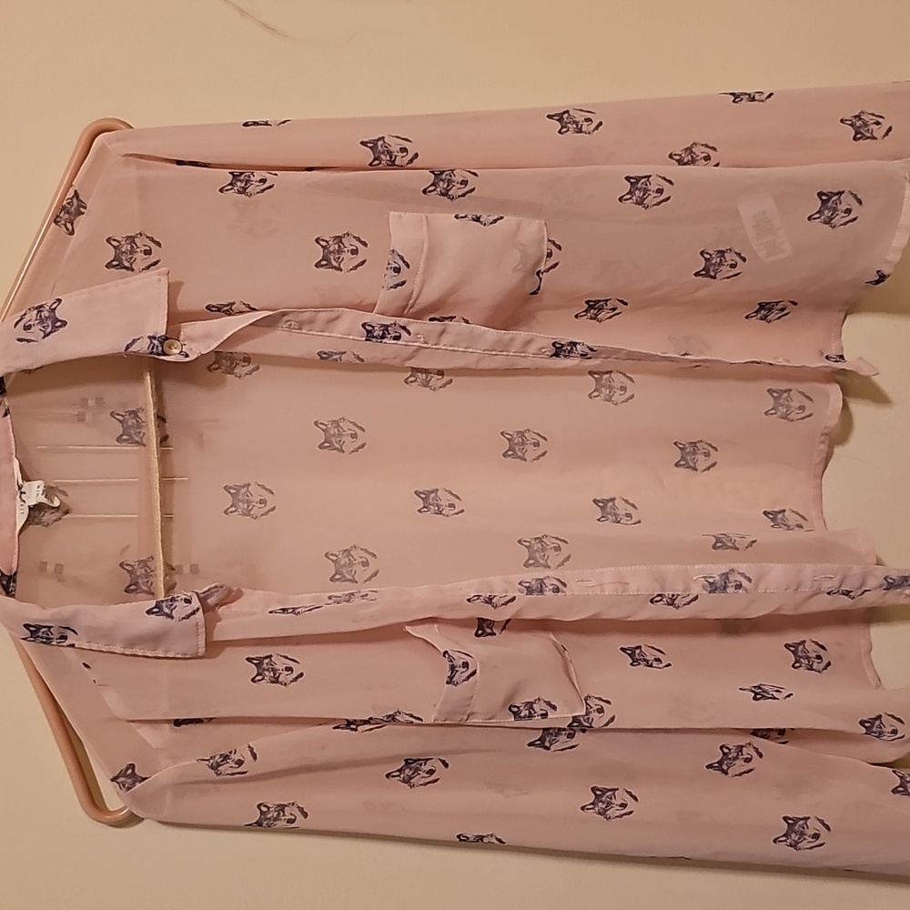 Aeropostale sheer pink wolf print blouse